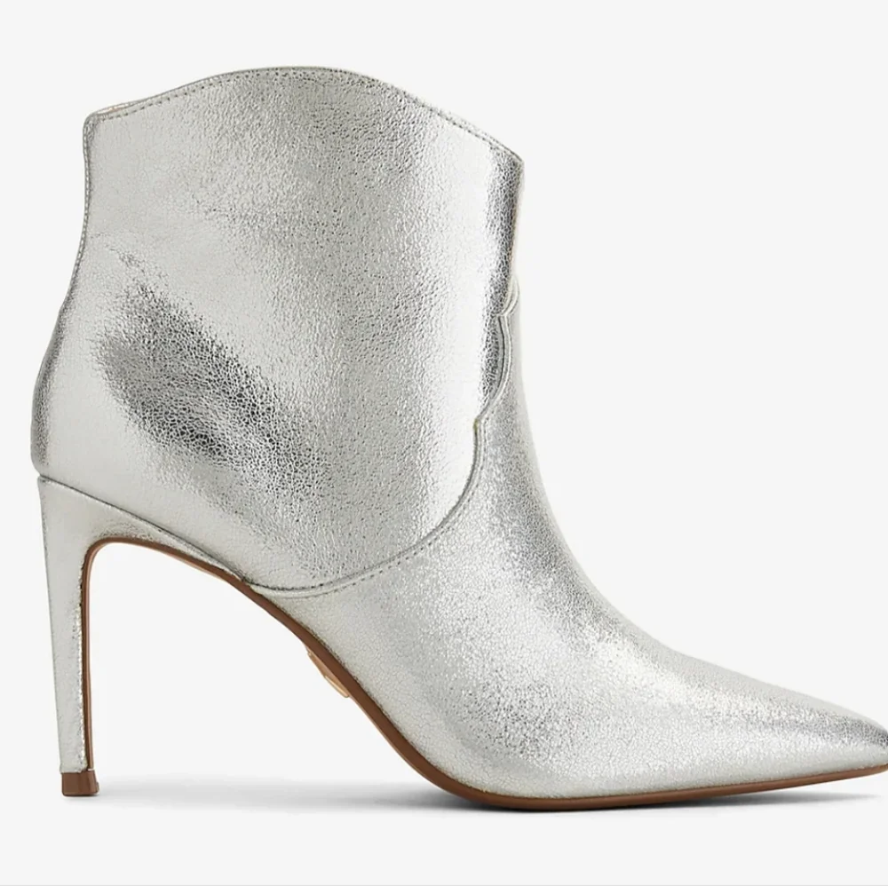 Express Pointed Toe Thin Heeled Booties. Metallic Silver. Size 8 - Picture 2 of 16